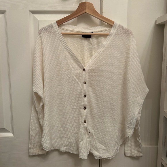 Urban Outfitters oversized white lounge shirt - Picture 2 of 3
